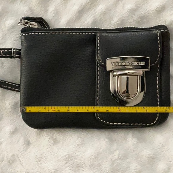 Victoria's Secret Black Wristlet - Picture 10 of 11